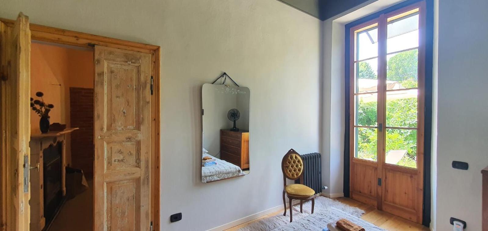 Curt Da Beta - Casa Vacanze Con Giardino In Corte Del XVIII Secolo Malnate Exterior foto